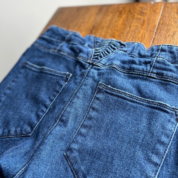 UO Silence + Noise Denim Mom Jeans, High Rise, Skinny Twig, Size 30 - Picture 3 of 4